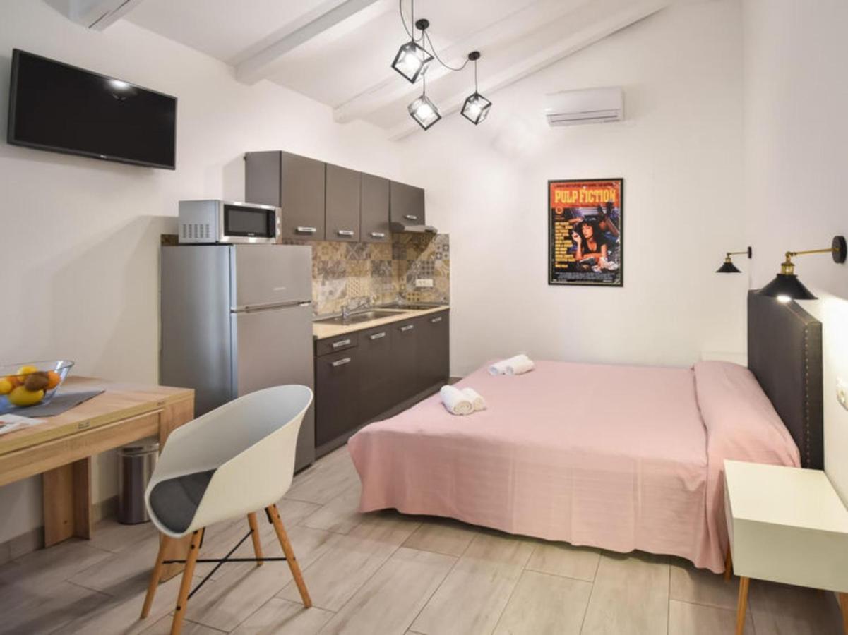 Studios Barre With Jacuzzi Rovinj Ngoại thất bức ảnh