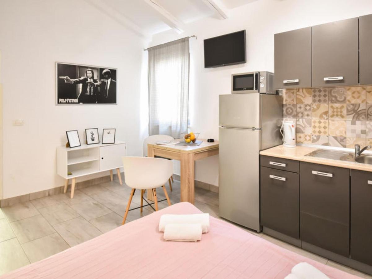 Studios Barre With Jacuzzi Rovinj Ngoại thất bức ảnh