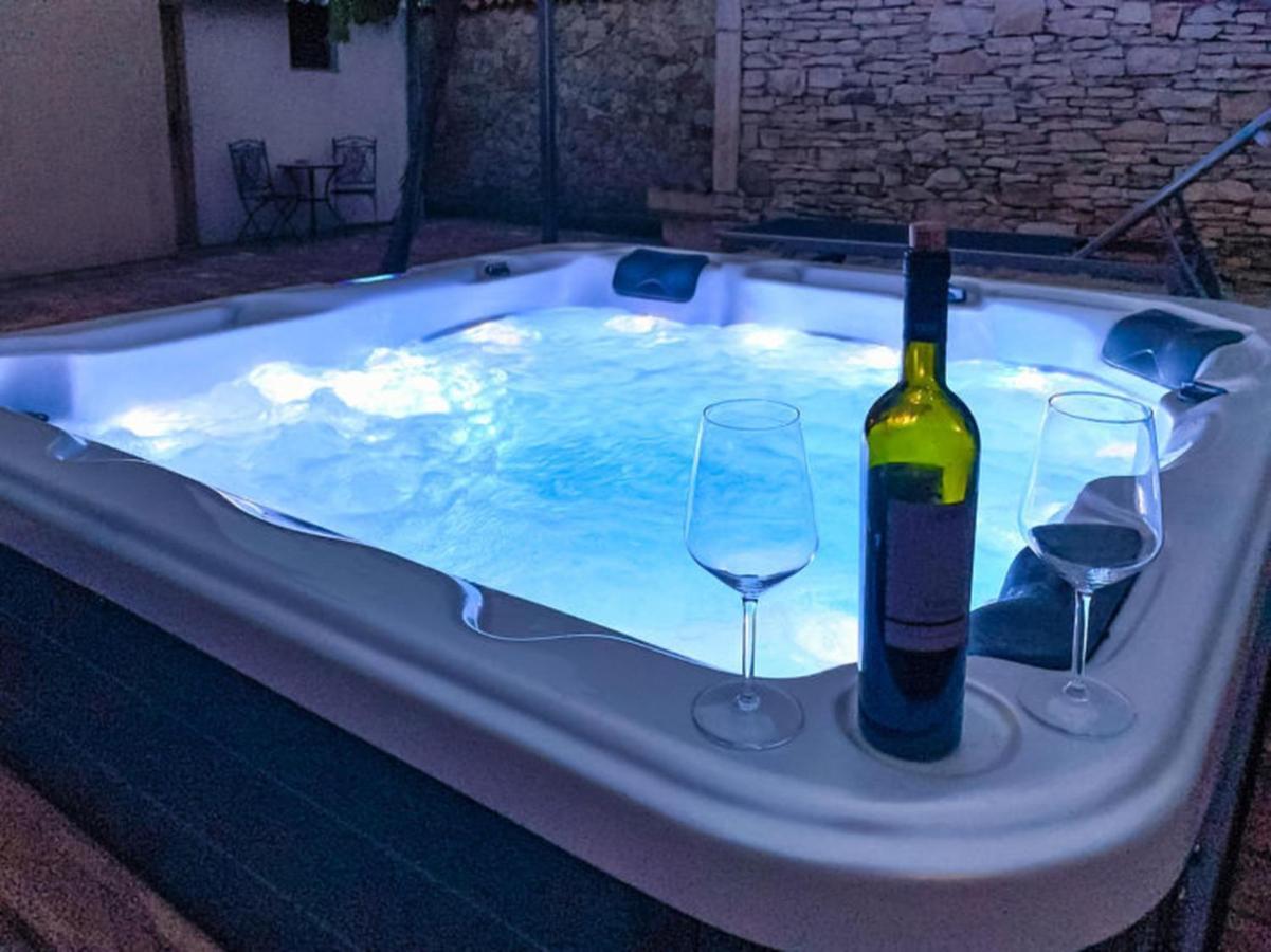 Studios Barre With Jacuzzi Rovinj Ngoại thất bức ảnh